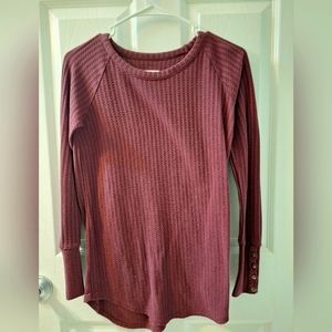Maroon Long sleeve top with buttoned cuffs. Chaser. Extra Small